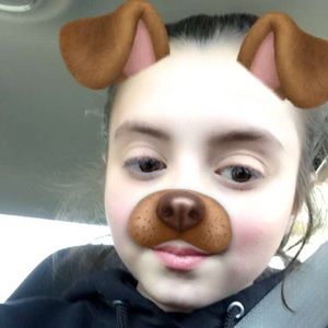 Meet your Posher, Leah